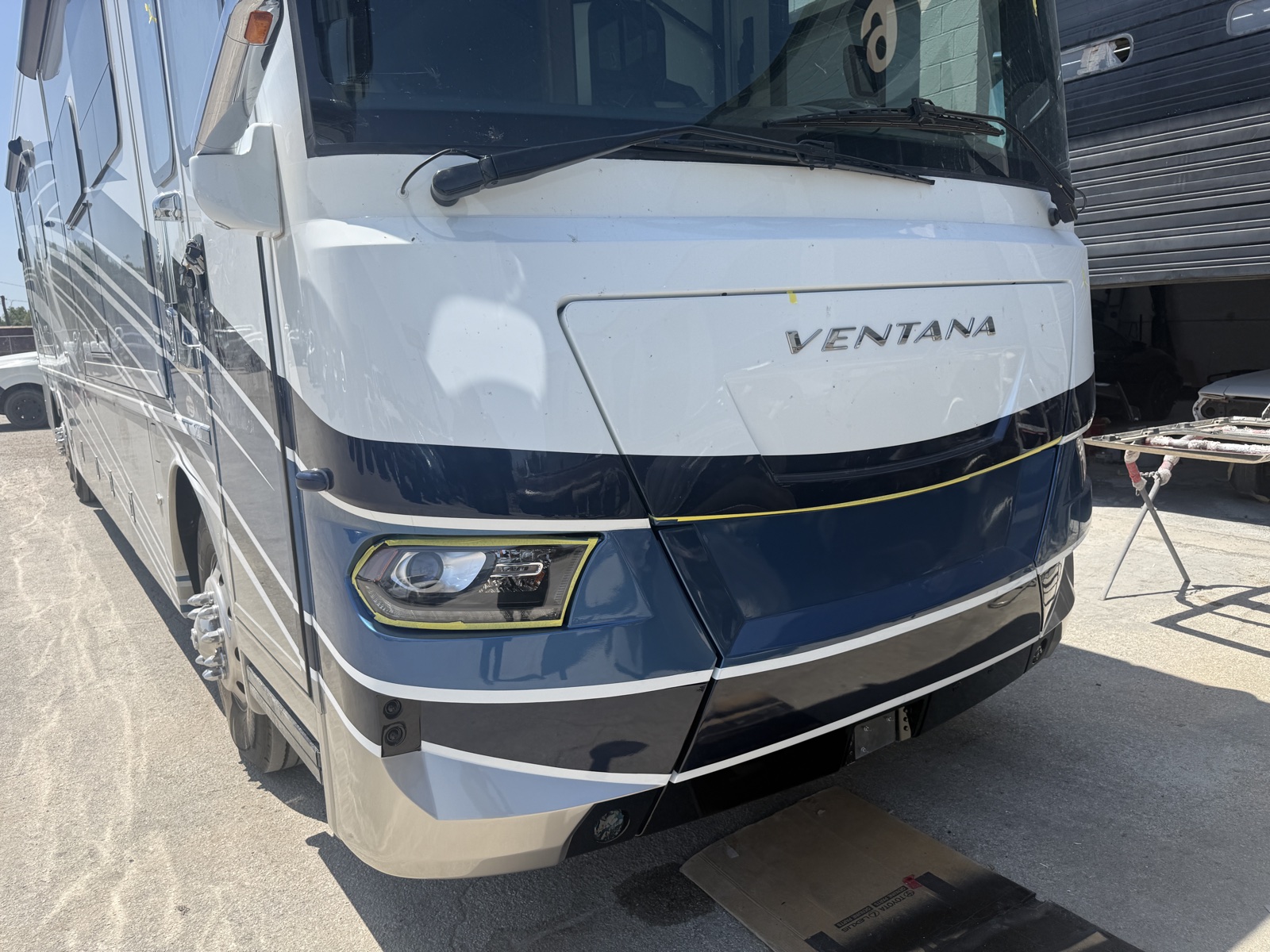 Completed Edem RV body repair and refinishing on a Newmar Ventana motorhome